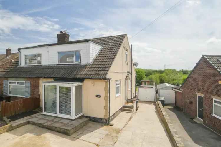 3 Bedroom House For Sale in Pudsey with Countryside Views