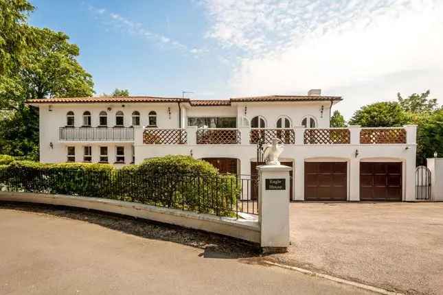 Detached house for sale in Totteridge Village, Totteridge N20