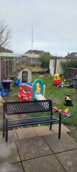 3 Bedroom Semi-Detached House Large Garden Wet Room