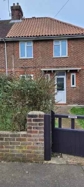 House For Rent in Worthing, England