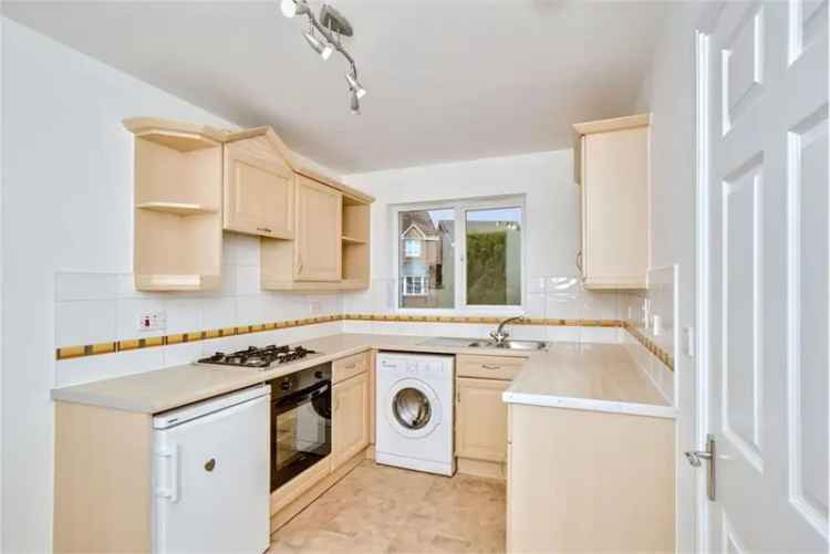 3 Bed House - Detached with 1 Reception Room