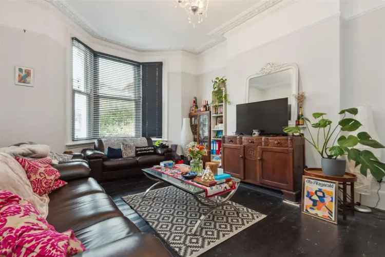 3 Bedroom Flat House To Rent Tooting