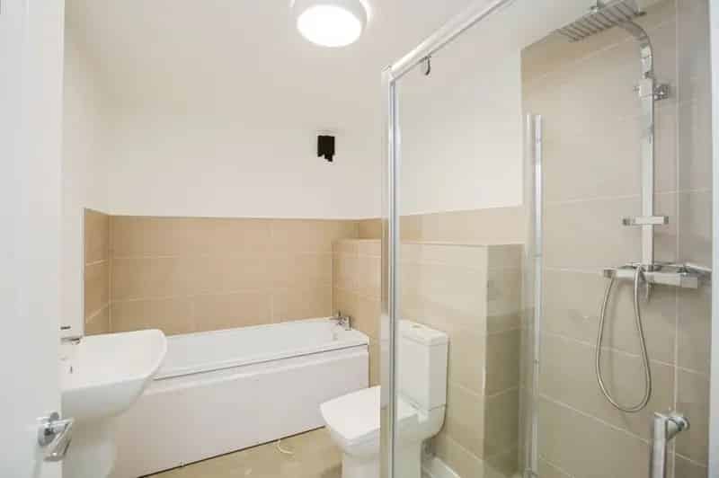 5 Bedroom Mid Terrace House Todmorden West Yorkshire