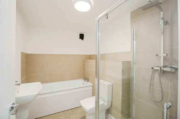 5 Bedroom Mid Terrace House Todmorden West Yorkshire