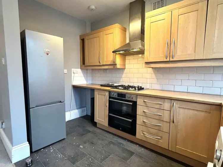 2 Bedroom Apartment to Rent