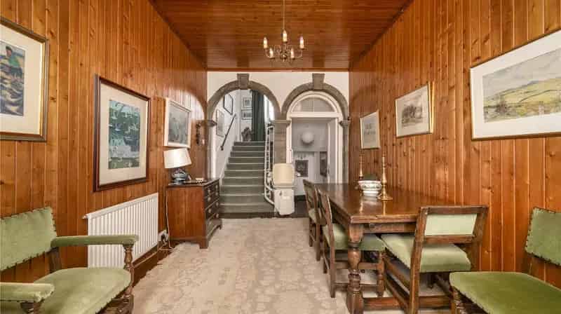 Swiney House: 18th Century Laird's House with 7 Acres