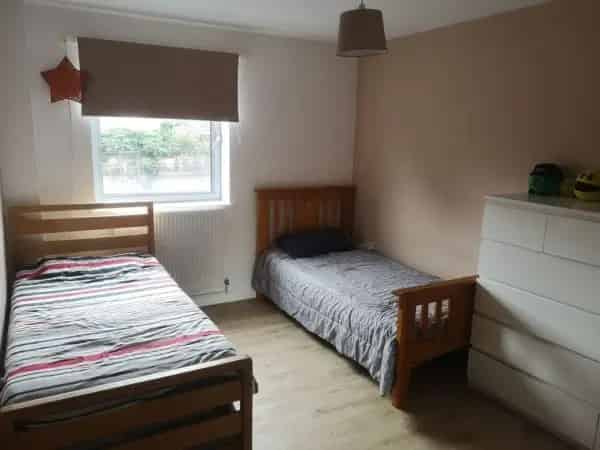 Ground Floor Apartment One Large Double Bed One Double