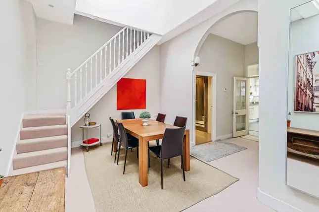 3 Bed Mews House South Kensington Short Let