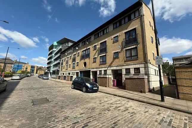Terraced House for Sale Wapping High Street London E1W