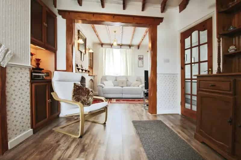 3 Bedroom Terraced House for Sale No Onward Chain