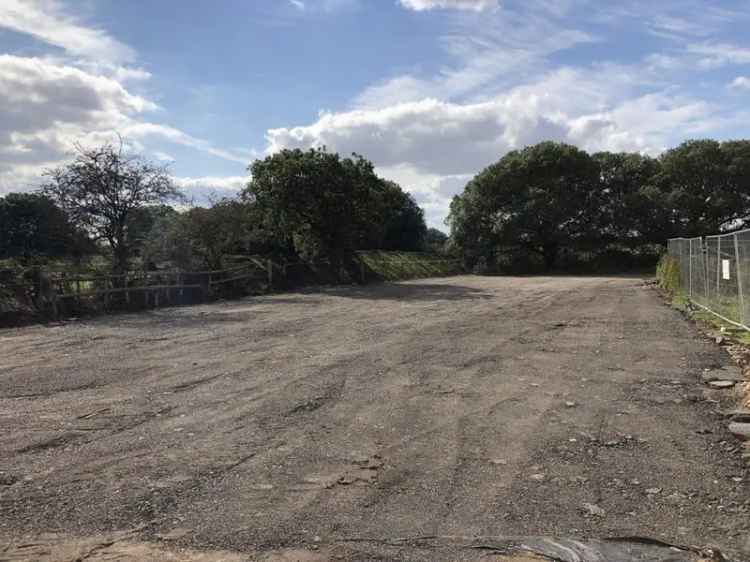 12000 sq ft Secure Yard Space to Let Near Tilbury Docks