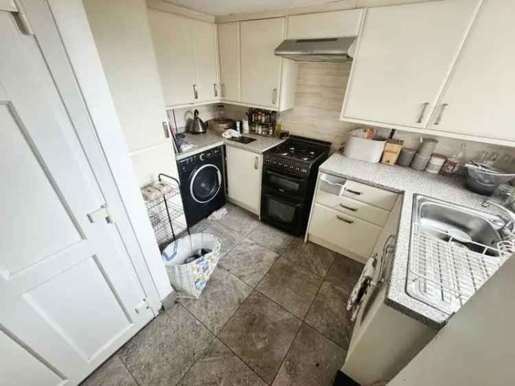 3 Bedroom Semi Detached House for Sale Stoke-on-Trent ST1