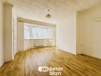 2 Bedroom House in Ely Cardiff
