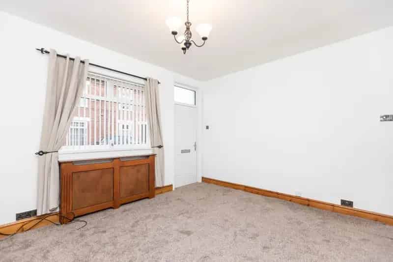 3 Bedroom House To Let - Close to Amenities