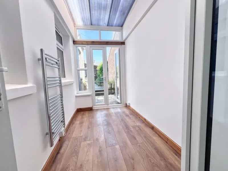 3 Bed Town Centre House For Sale
