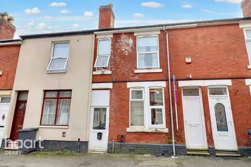 4 Bedroom Terraced House for Sale