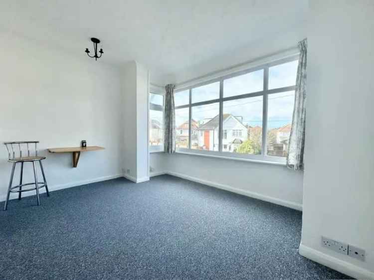 1 Bedroom Apartment Stourcliffe Avenue Seaside Lifestyle