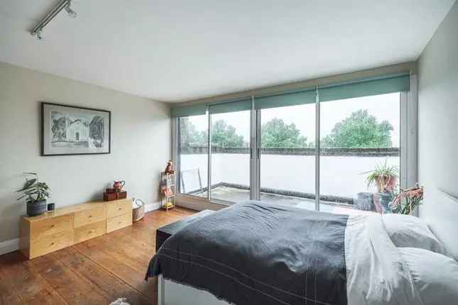 Terraced house for sale in Barnsbury Road, Barnsbury N1