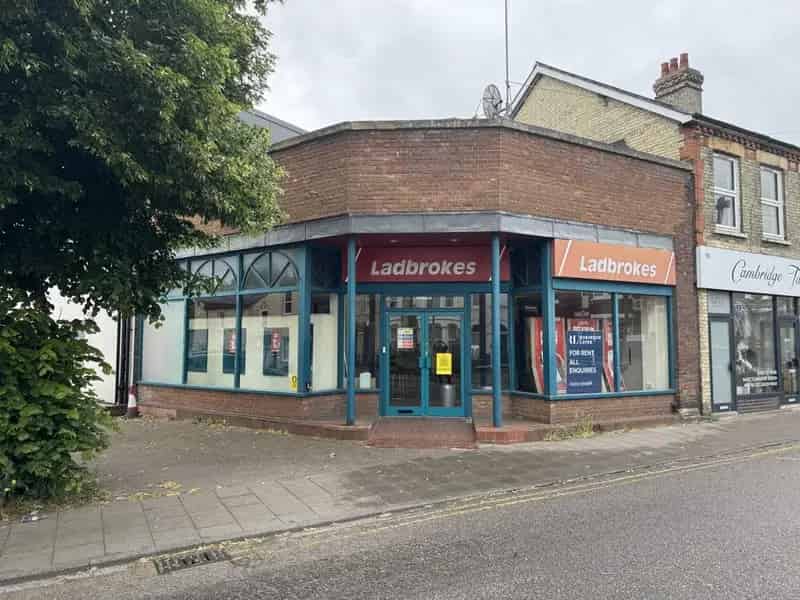 Cambridge Retail Unit - Double Fronted - Available October 2025