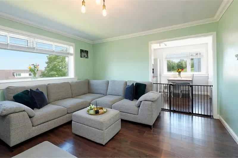 3 Bed Upper Villa Greenock Stunning Clyde Views