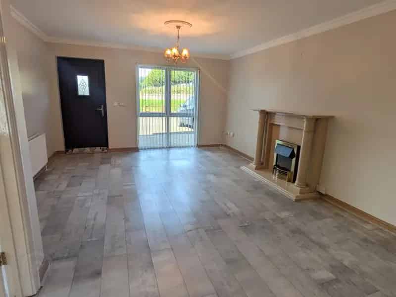 Modern 2-Bed Property in Ballyloran House Development