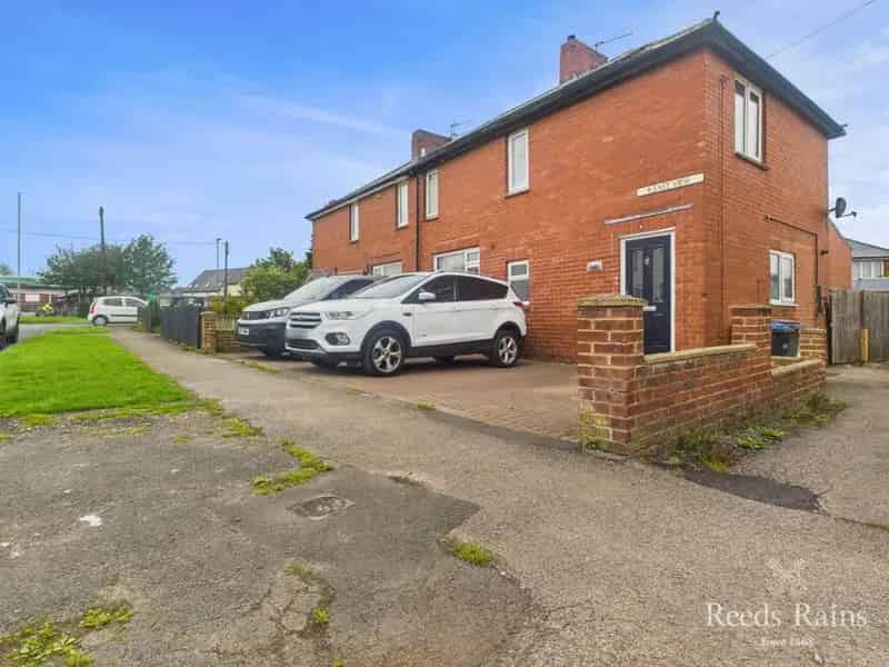 3 bedroom Semi Detached House for sale, Meadowfield, Durham, DH7
