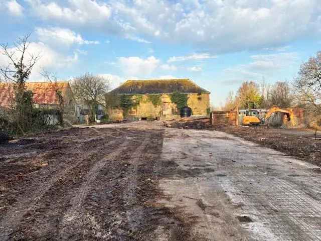 3 Bedroom Barn for Sale