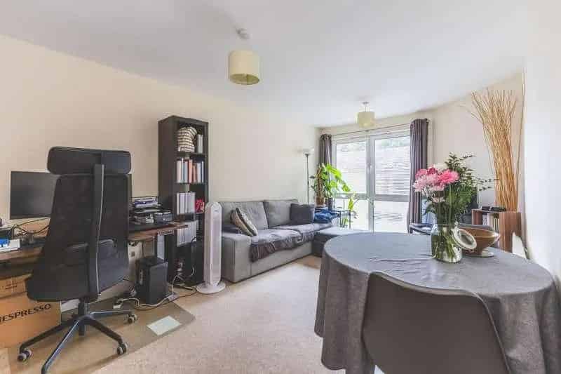 1 bed flat for sale
