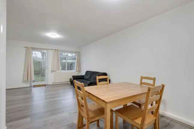 End terrace house to rent in Mccall Close, London SW4