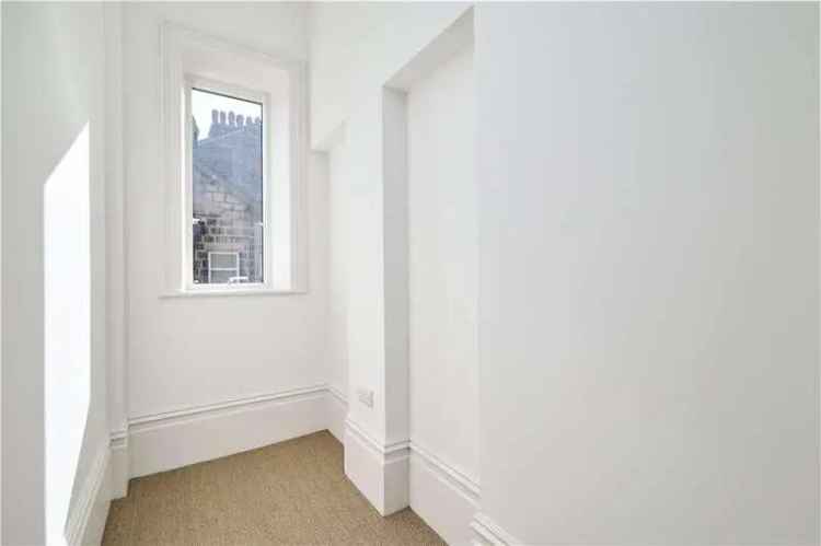 2 Bed Victorian Flat for Sale