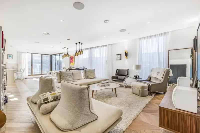 Luxury Penthouse Apartment London Diamond District