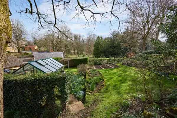 Grade II Listed Thatched Cottage For Sale