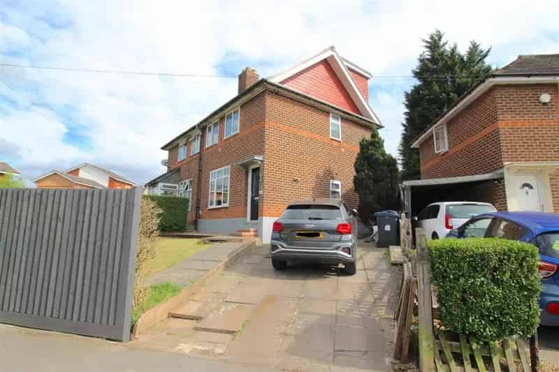 3 Bedroom Semi-Detached House for Sale