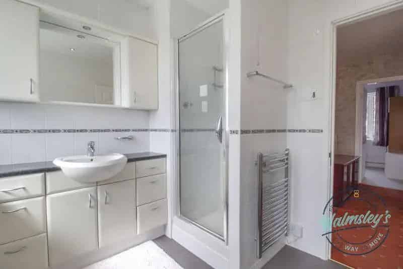3 Bed House for Sale Extended Ground Floor Home Office South Facing Garden