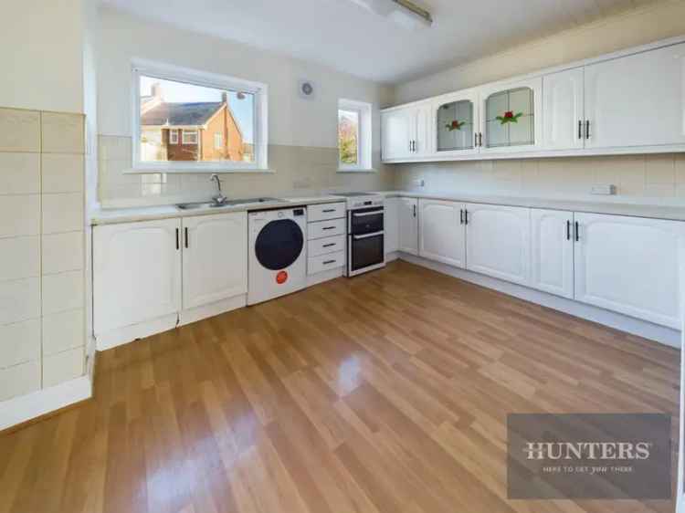 3 Bedroom House To Let - 723 sq ft