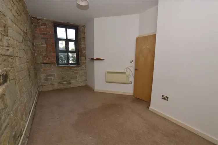 2 Bed Ground Floor Apartment Queensbury Modern Kitchen Parking