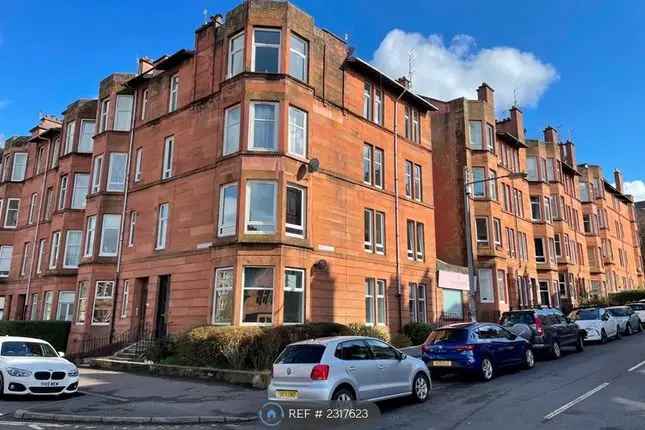 Flat to rent in Tantallon Road, Glasgow G41