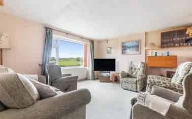 Spacious Detached House in Kingsbridge with Stunning Views