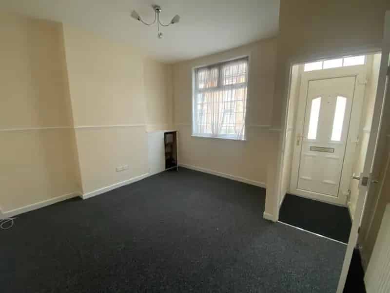 2 Bedroom House To Rent Available 2025