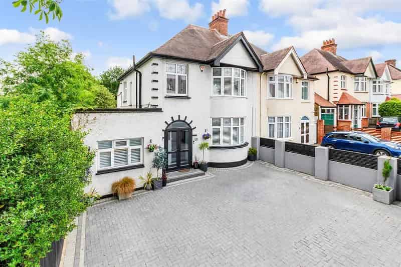 4 Bedroom Semi-Detached House for Sale Near Holcombe Grammar