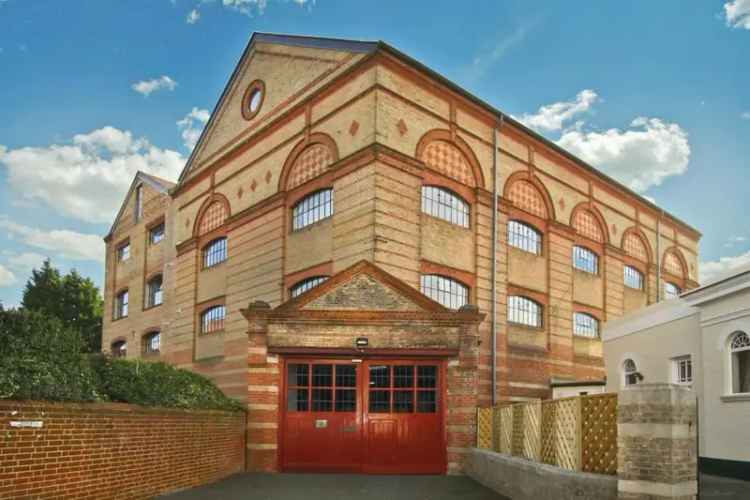 2 Bedroom Apartment for Sale in Charming Grade II Listed Building