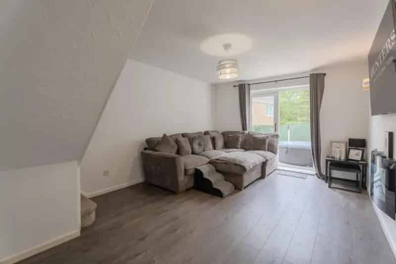 2 Bed House for Sale - Modern End Terrace