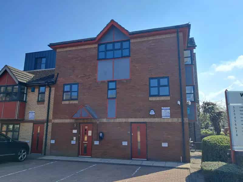 Modern Office Building in Reading with Parking