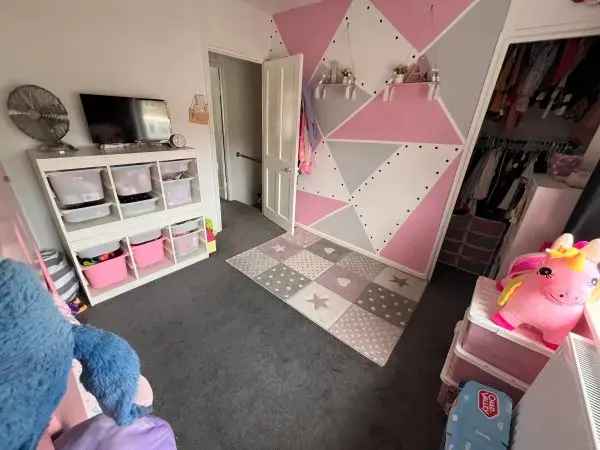 2 Bedroom Council House with Driveway and Garden - RTB Available