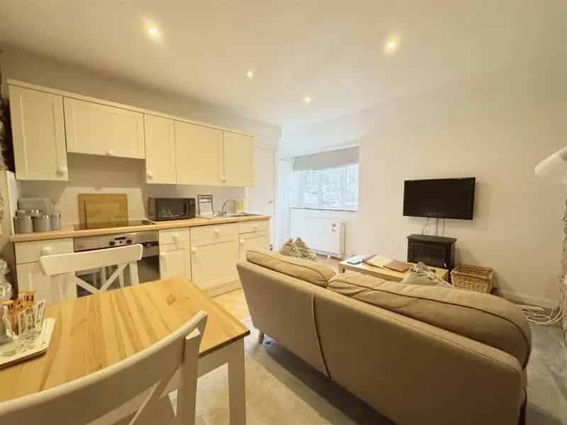 1 Bed Property for Sale