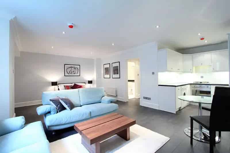 Flat
 To Rent