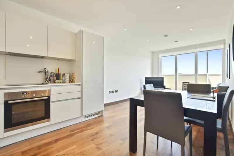 1 Bedroom Flat to Rent West Hampstead July 3rd