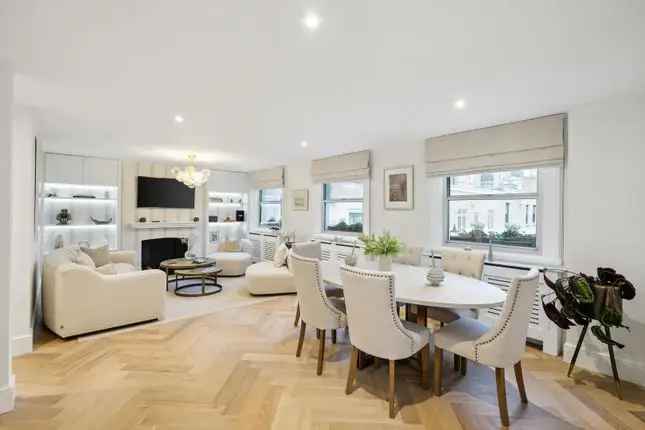 3 Bed 3 Bath House to Rent in South Kensington