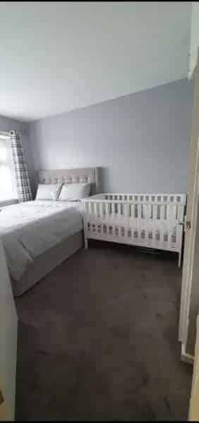 2 Double Bedroom Maisonette with Garden, Parking and Play Area