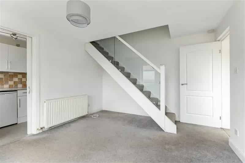1 Bed End Terraced House East Craigs